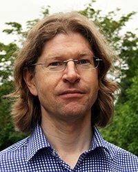 Dr Chris Pickard